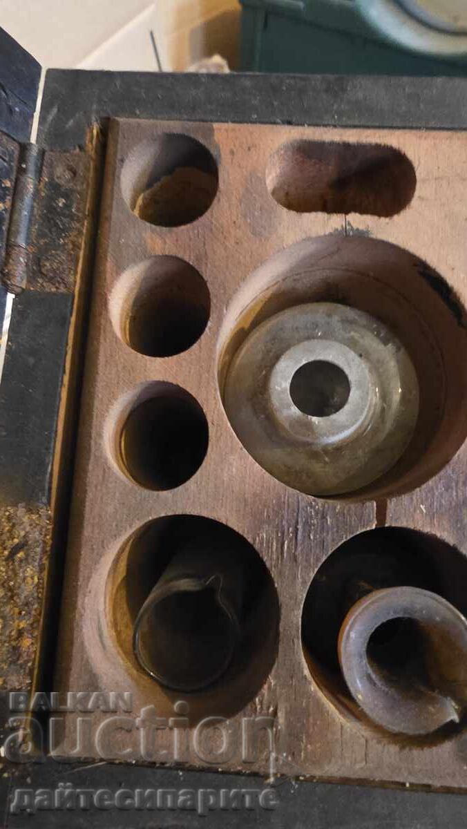 Old medical wooden box Argentinian national team - 7