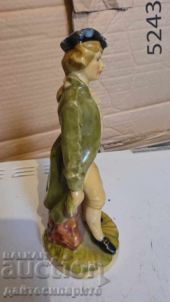 Ceramic figurine - 15cm height with price 30.00 BGN | € 15.34
