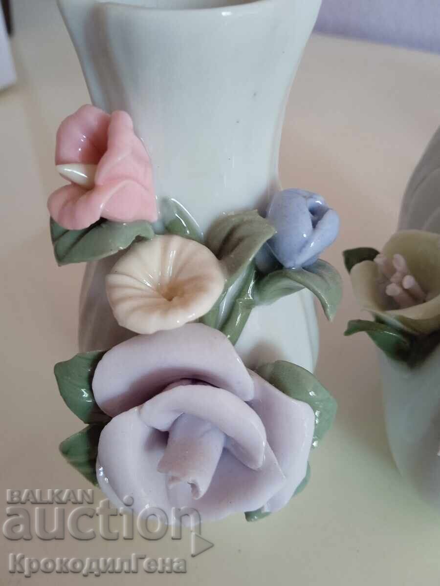 Delivery of Porcelain Figurines Delivery of Porcelain Figurines