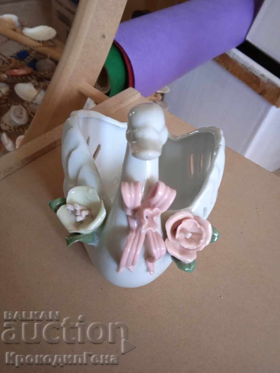 Porcelain Figurines - 5 Porcelain Figurines - 5