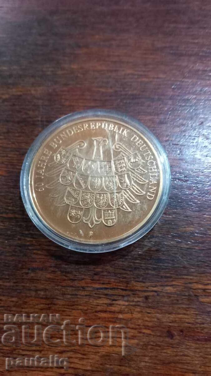 Δημοπρασία Πλακέτα επιχρυσωμένη Γερμανία 2004 Δημοπρασία Πλακέτα επιχρυσωμένη Γερμανία 2004