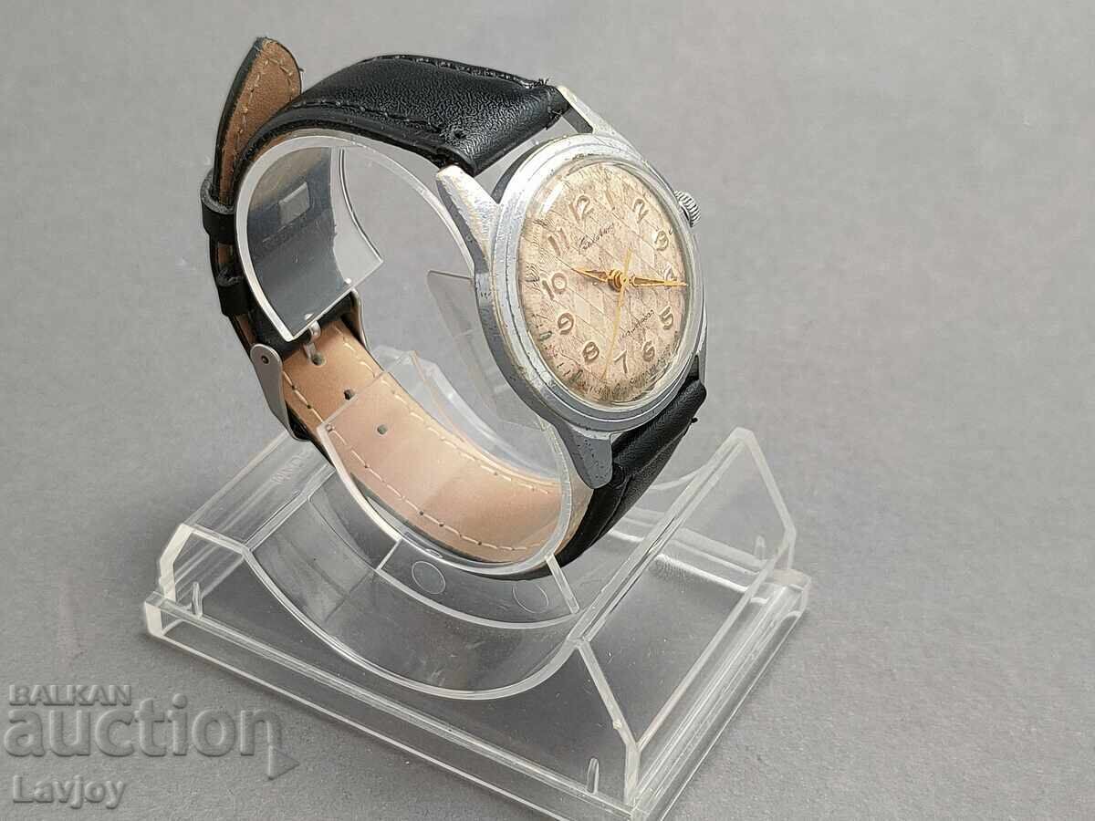 Licitație Ceas de mână Stolichnie 1MChZ im. Kirova