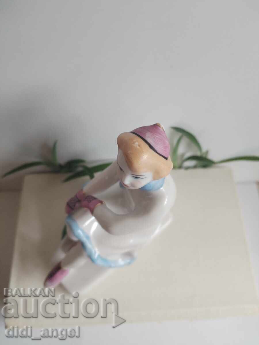 Статуетка "Кънкьорка"- СССР - 7