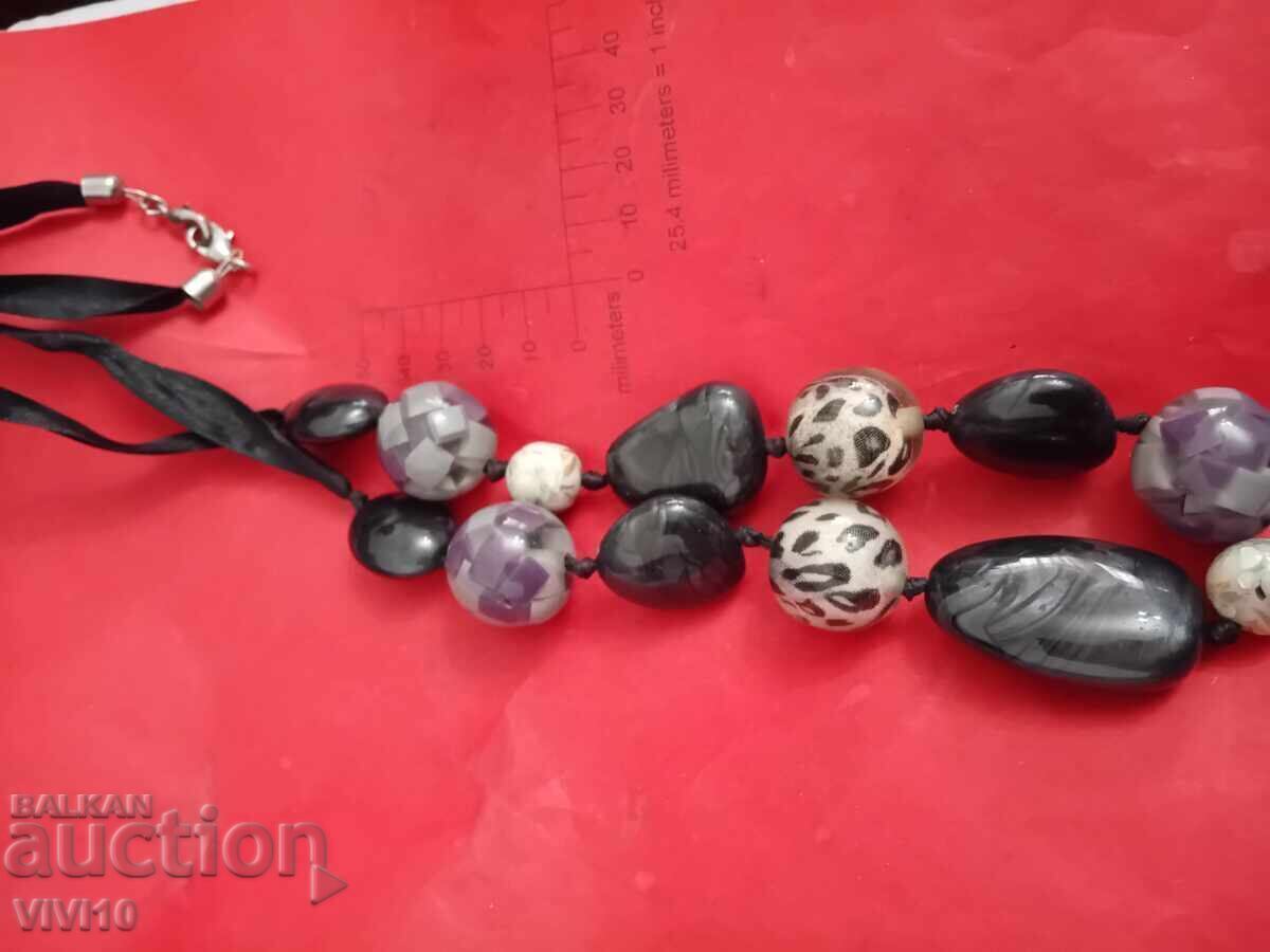 Antique necklace, large beads with price € 20.00 | 39.12 BGN Antique necklace, large beads with price € 20.00 | 39.12 BGN