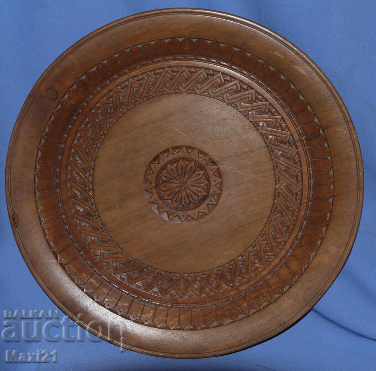 Δημοπρασία Διακοσμητικό πιάτο χειροποίητο ξυλόγλυπτο