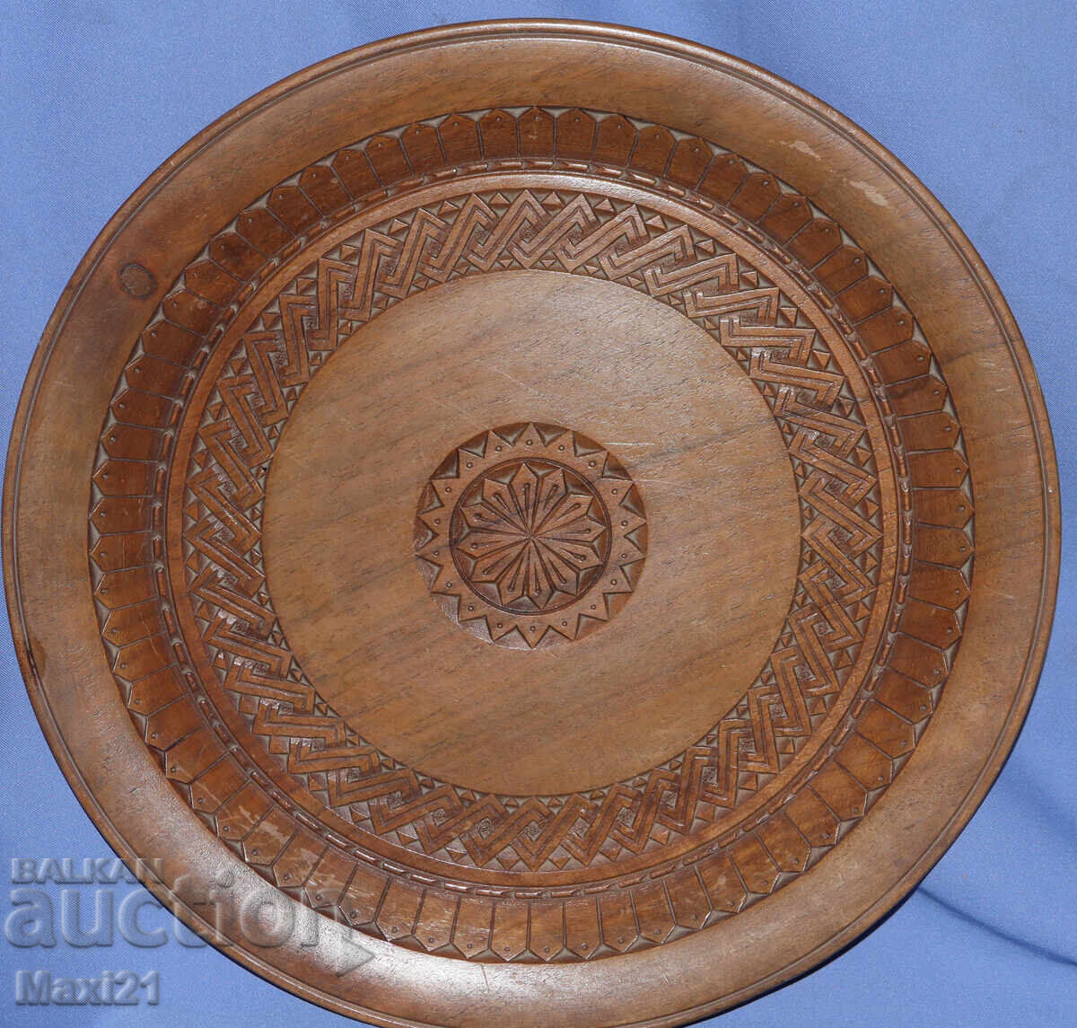 Διακοσμητικό πιάτο χειροποίητο ξυλόγλυπτο