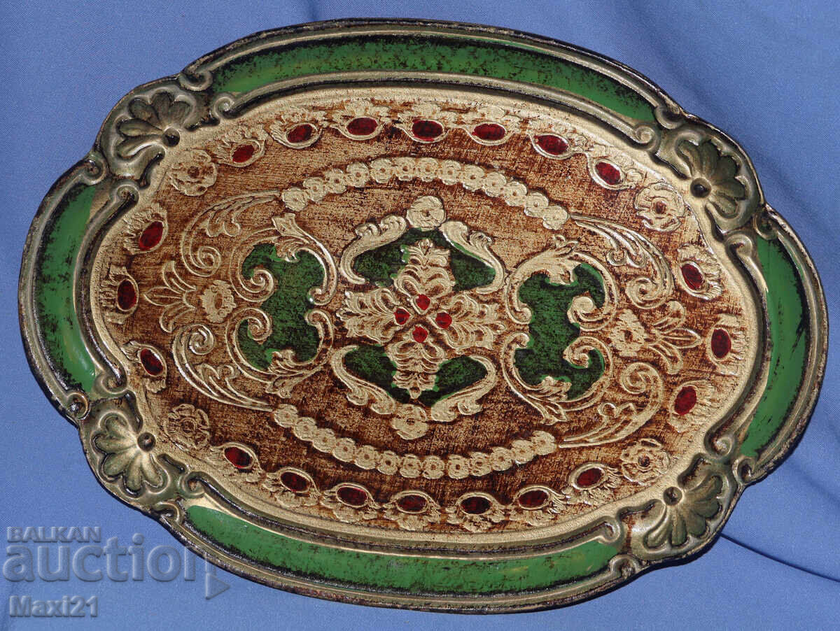 Tavă decorativă din lemn lucrată manual Italia cu preț 80.00 BGN | € 40.90