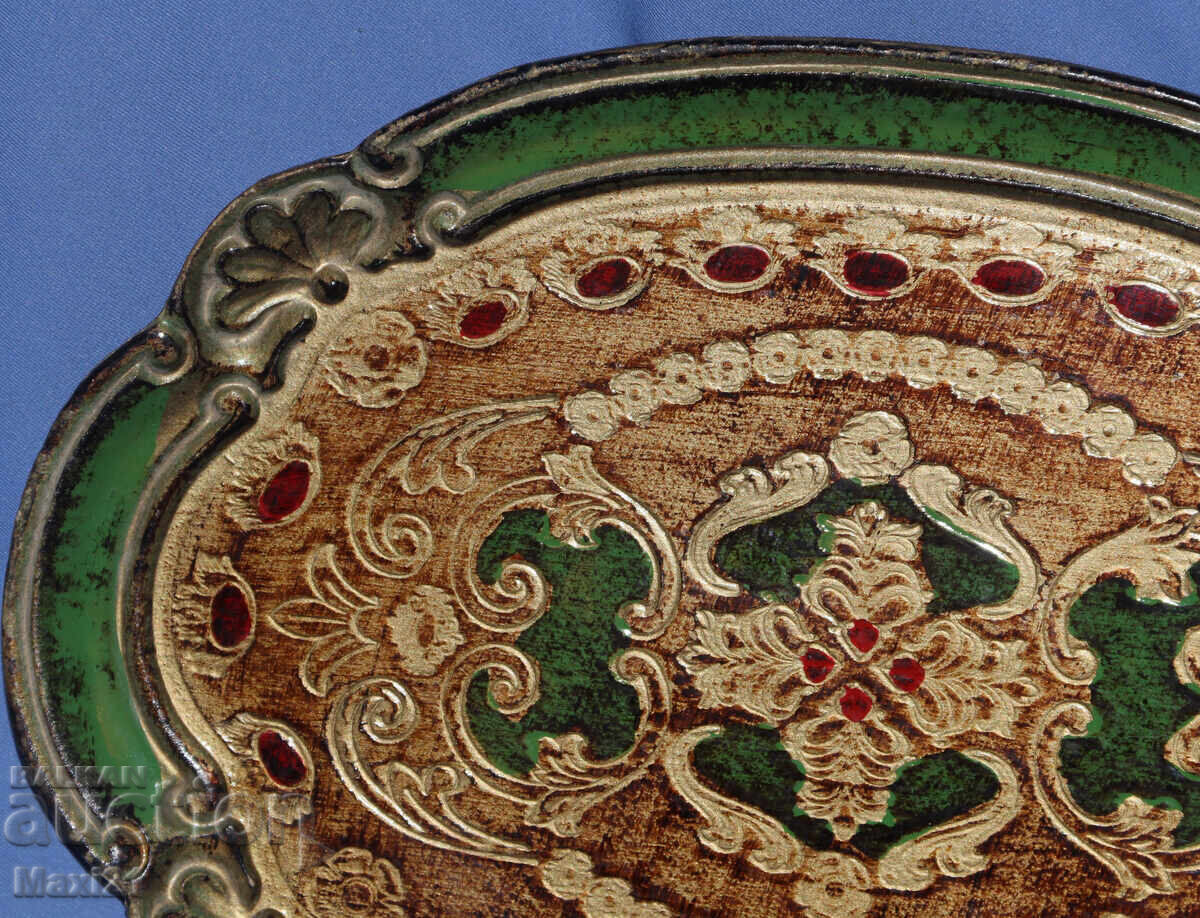 Licitație Tavă decorativă din lemn lucrată manual Italia