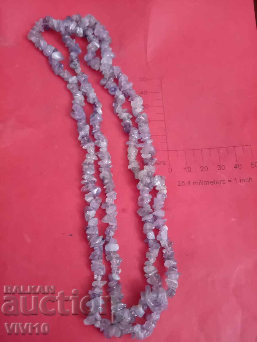 Αρχαίο κολιέ από αμέθυστο