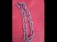 Αρχαίο κολιέ από αμέθυστο