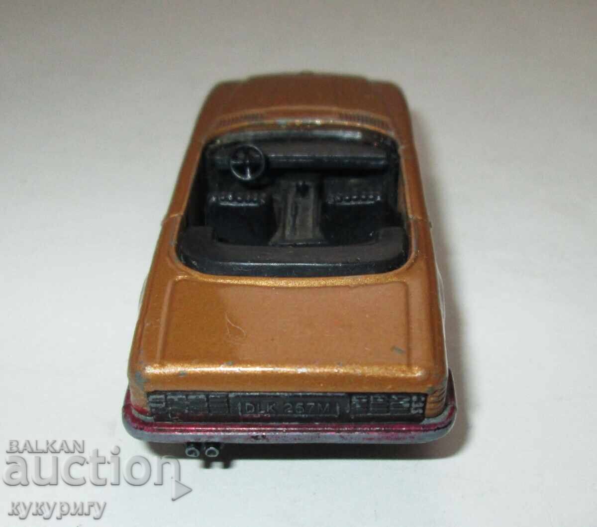 Auction  Old metal Mercedes 350 SL car Bulgaria 1973