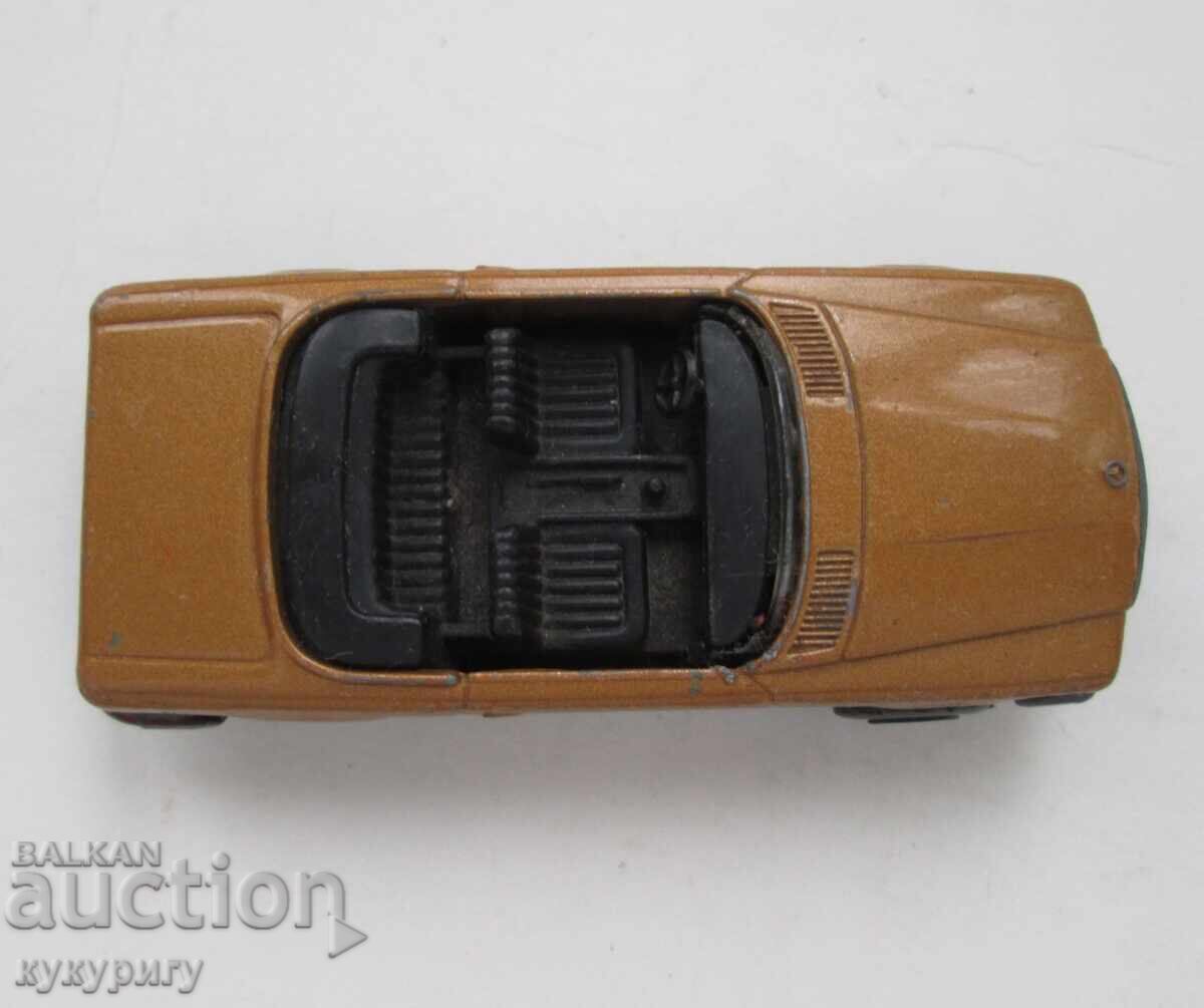 Delivery of Old metal Mercedes 350 SL car Bulgaria 1973