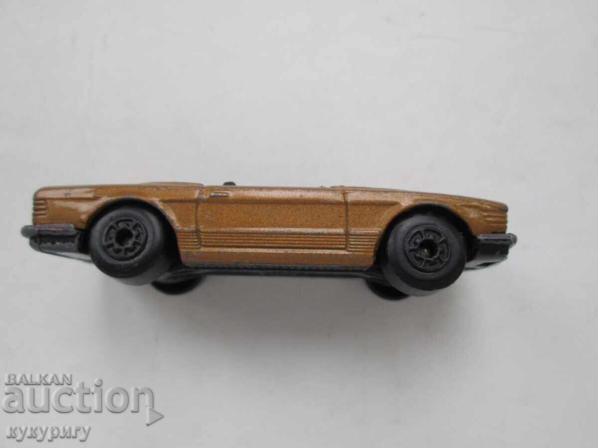 Old metal Mercedes 350 SL car Bulgaria 1973 - 5