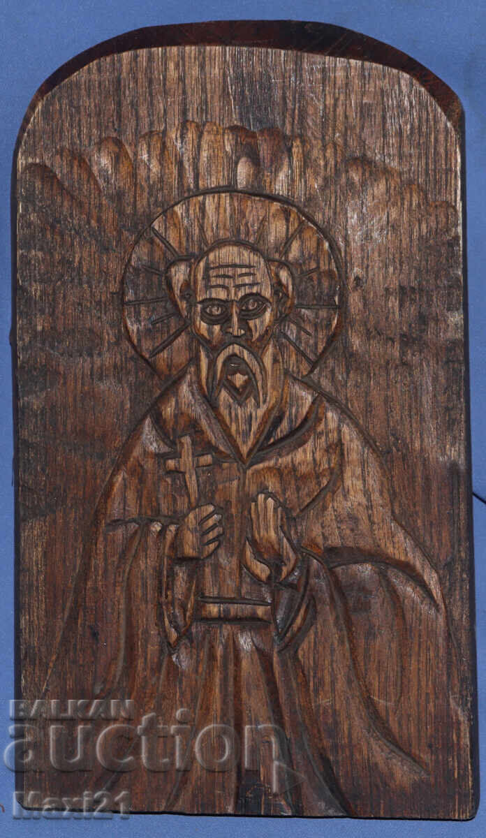 Ръчно резбована дървена икона Св. Николай Чудотворец Ръчно резбована дървена икона Св. Николай Чудотворец