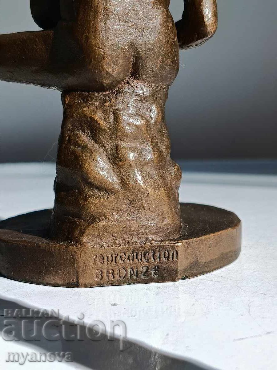 Δημοπρασία Μειωμένο μοντέλο του γλυπτού "Το αγόρι με το αγκάθι"