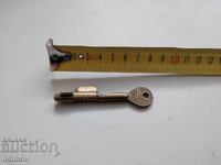 Cheie secretă pentru lacăt obișnuit