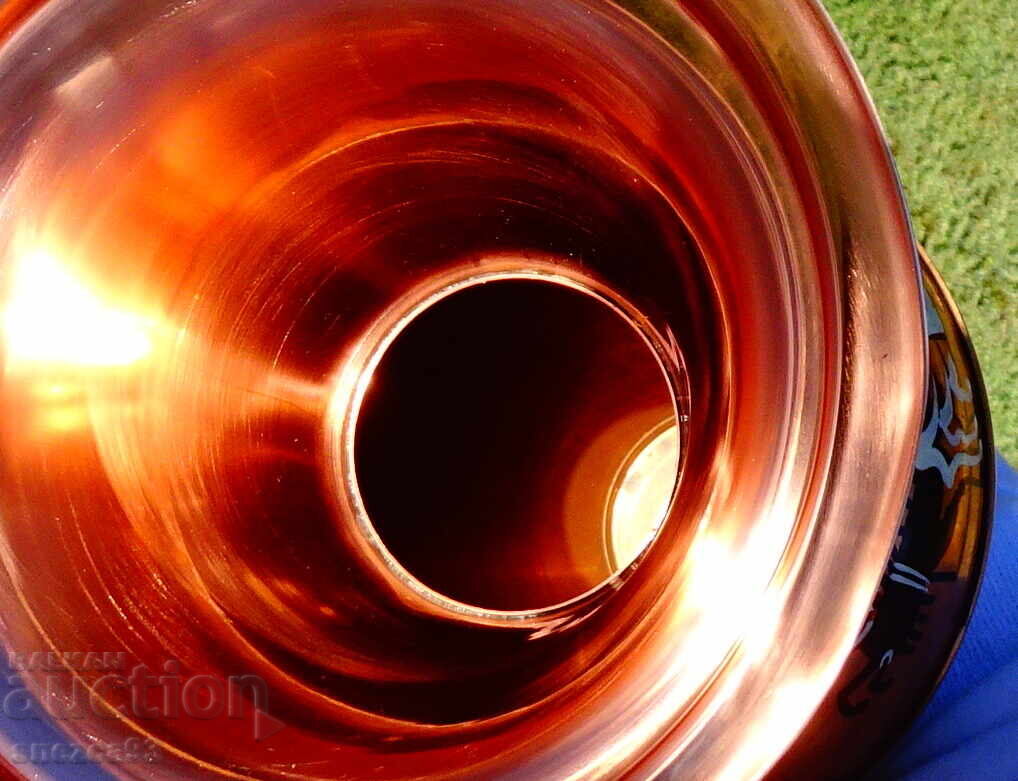 Медна кана,ваза,амфора,чиста червена мед 2.5 л. с цена 129.00 лв. | € 65.96 Медна кана,ваза,амфора,чиста червена мед 2.5 л. с цена 129.00 лв. | € 65.96