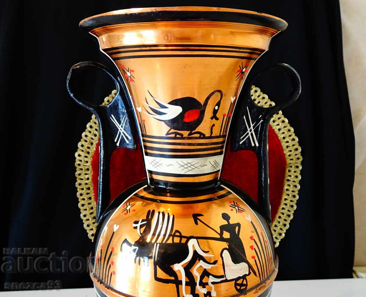 Аукцион Медна кана,ваза,амфора,чиста червена мед 2.5 л. Аукцион Медна кана,ваза,амфора,чиста червена мед 2.5 л.