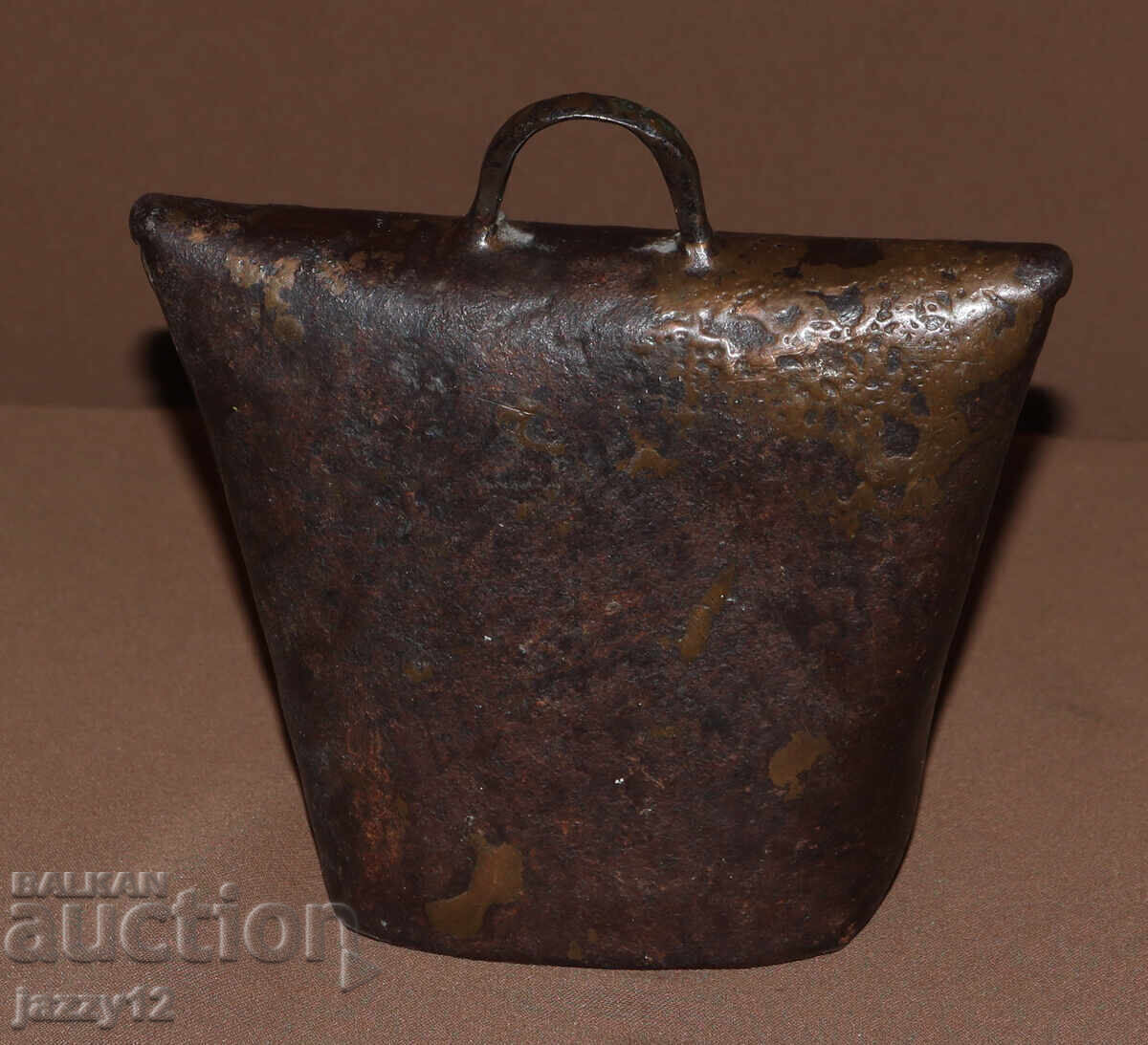 Δημοπρασία Χειροποίητη σφυρήλατη αναγεννησιακή καμπάνα (κώδωνας)