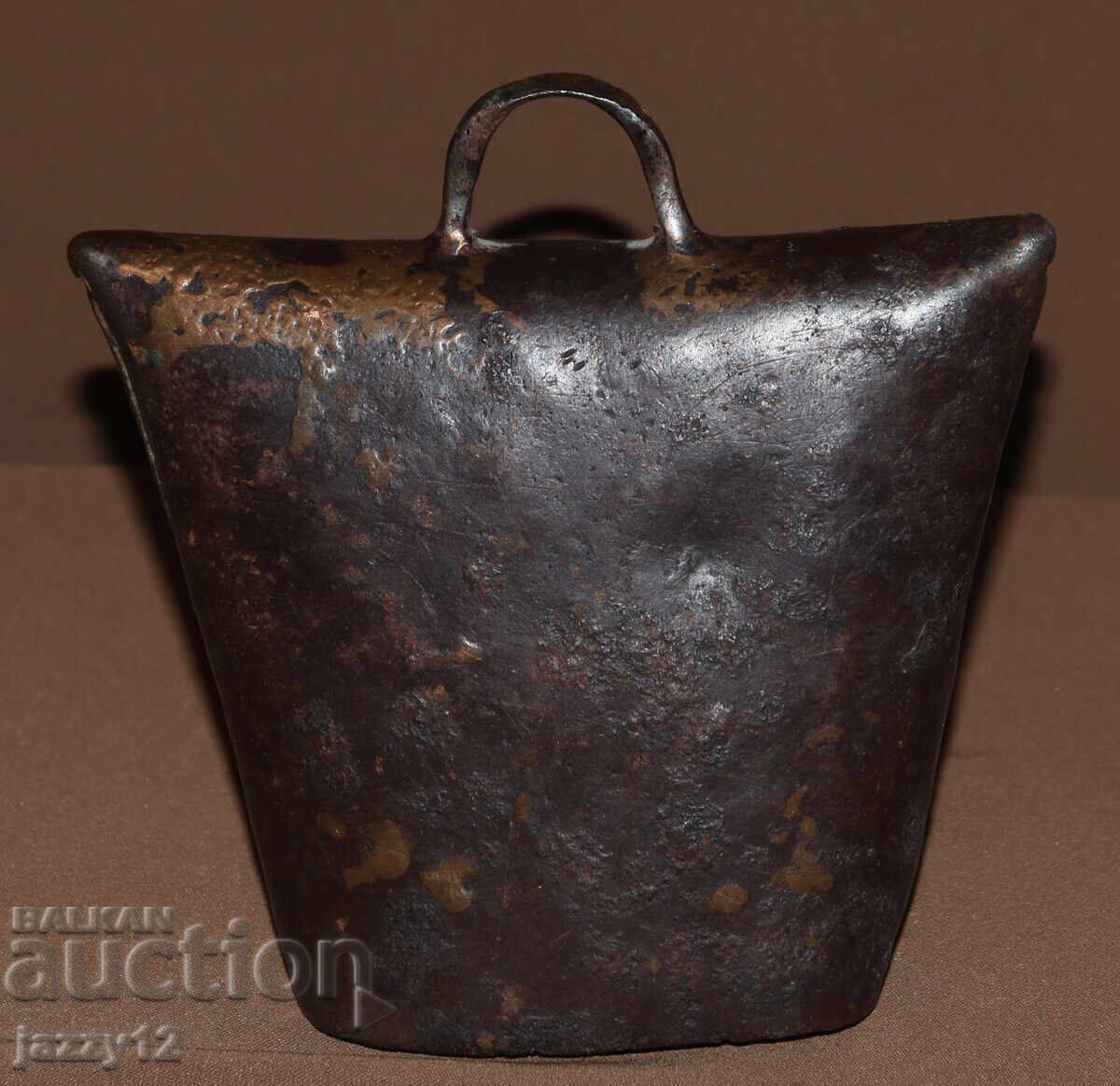 Χειροποίητη σφυρήλατη αναγεννησιακή καμπάνα (κώδωνας)