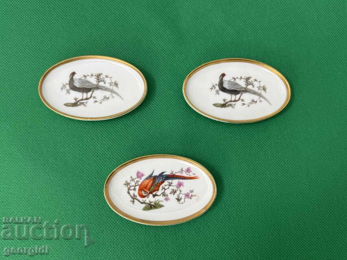 Farfurii de porțelan Rosenthal pentru colecție. №7468 cu preț 50.00 BGN | € 25.56 Farfurii de porțelan Rosenthal pentru colecție. №7468 cu preț 50.00 BGN | € 25.56