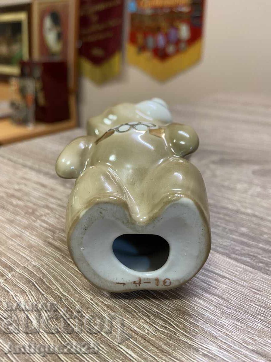 Δημοπρασία Στατούετα "Ολυμπιακό Αρκουδάκι", πορσελάνη, Μπαρανόβκα Δημοπρασία Στατούετα "Ολυμπιακό Αρκουδάκι", πορσελάνη, Μπαρανόβκα