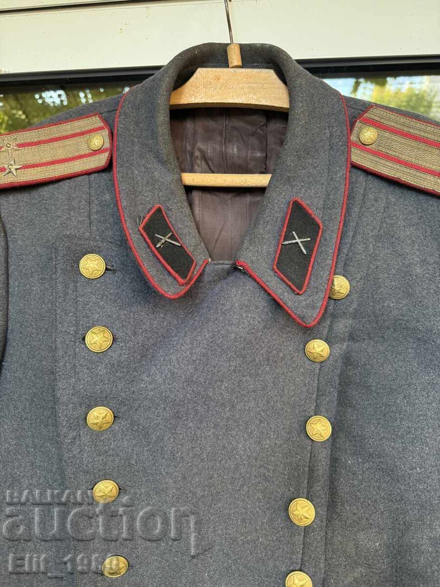 Licitație Palton de paradă ofițeresc, social timpuriu