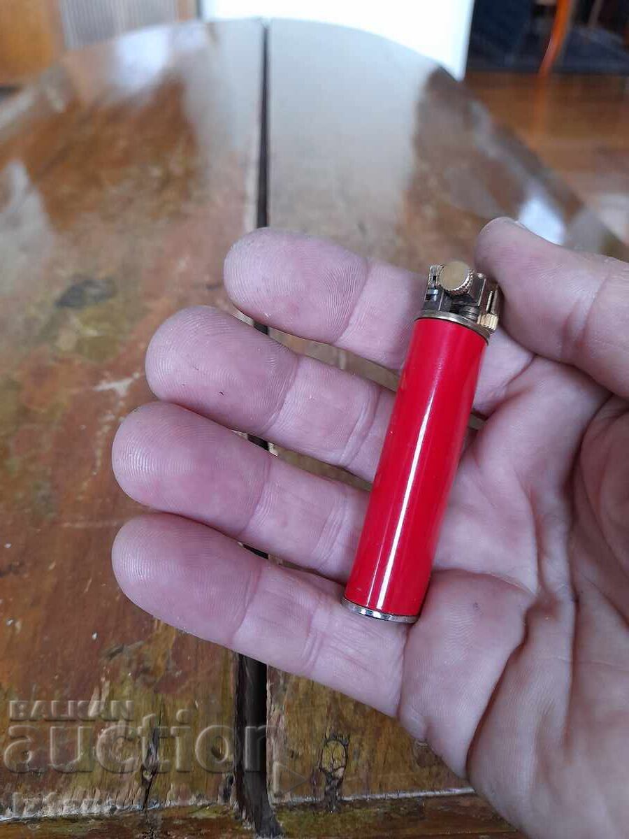 An old lighter - 5