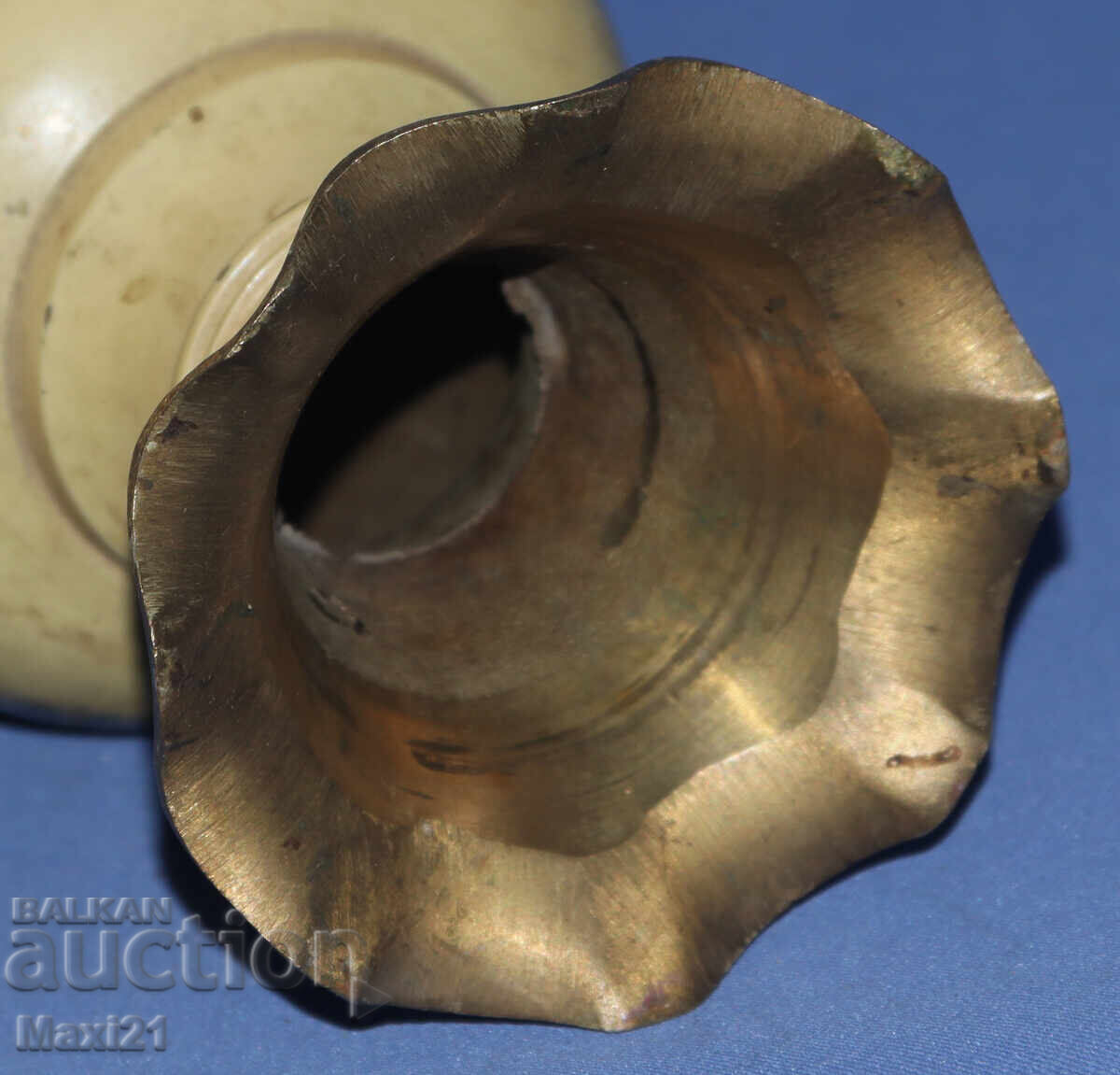 Винтидж  ръчно рисувана месингова ваза - 6