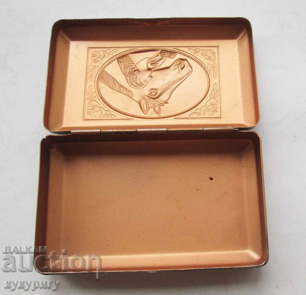 Cutie veche pentru tutun cu ornamente - 5 Cutie veche pentru tutun cu ornamente - 5