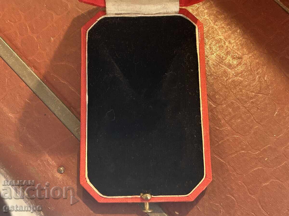 Licitație Ordinul pentru Merit / Boris ||| / Cutie / Săbii