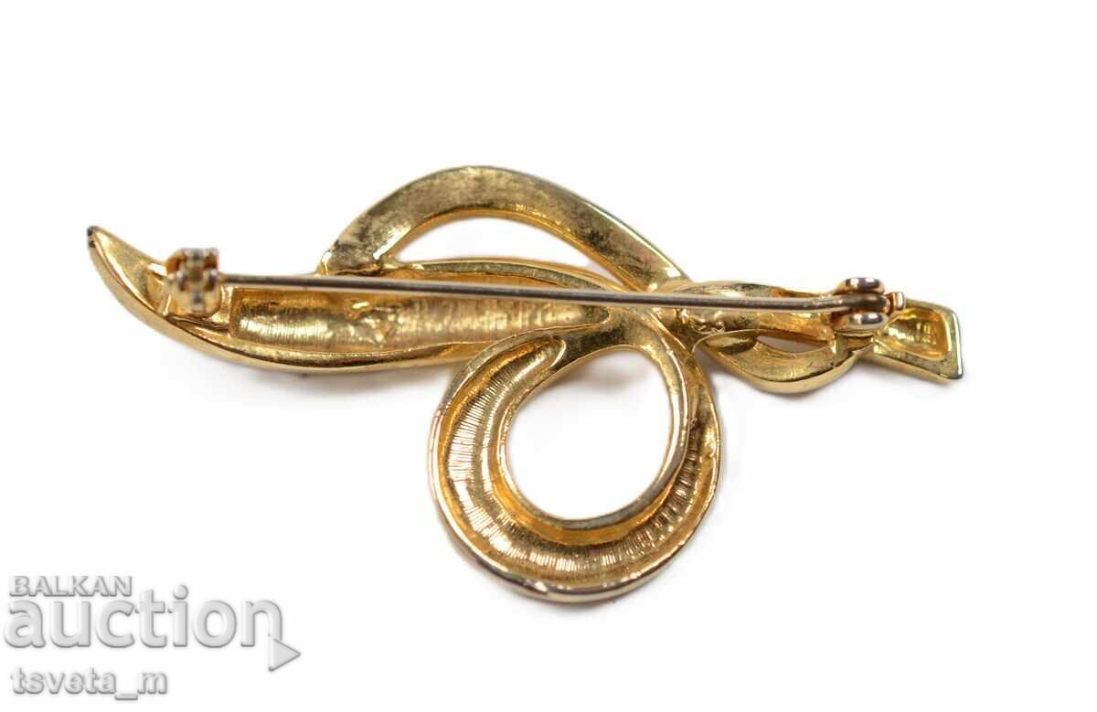 O broșă cu preț 4.00 BGN | € 2.05