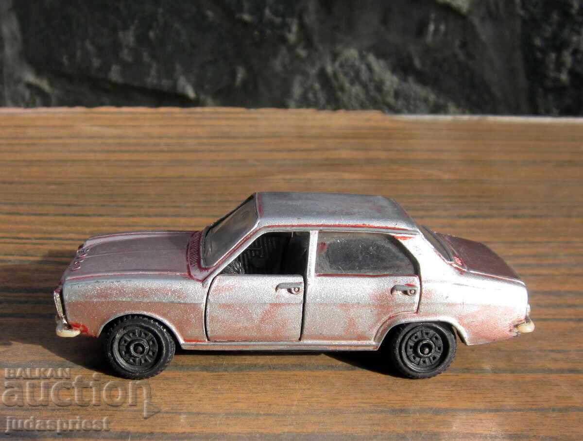 Παλιό μεταλλικό παιχνίδι αυτοκινητάκι Polistil Ford Escort EL 60 - 5 Παλιό μεταλλικό παιχνίδι αυτοκινητάκι Polistil Ford Escort EL 60 - 5