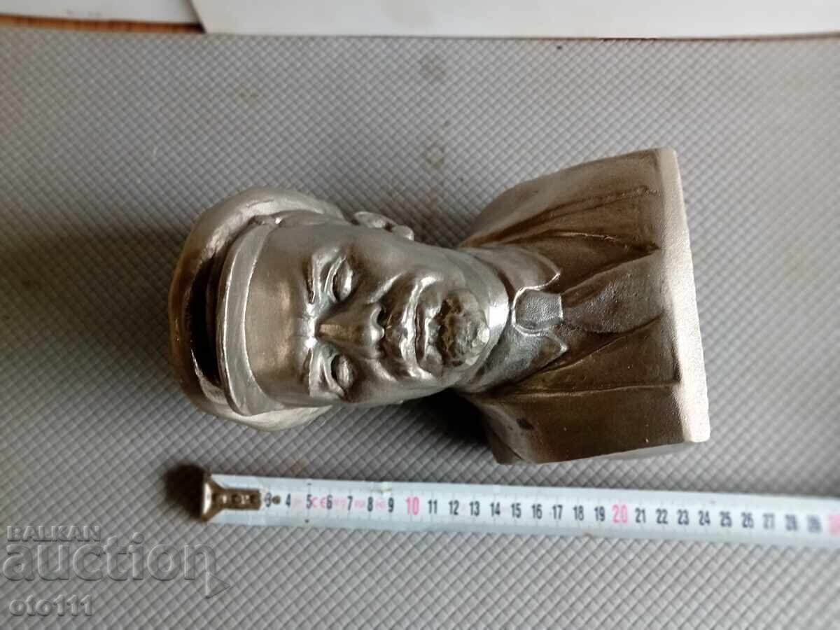 Auction  AUTHOR'S ALUMINUM BUST OF LENIN - N. BAGANOV 1979