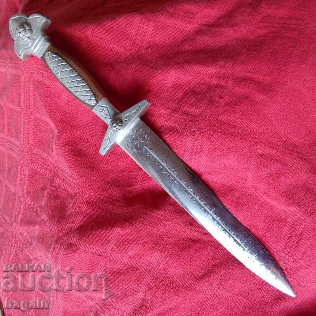 Аукцион Меч, кама, КДС