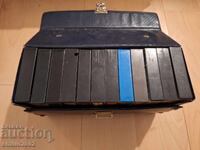 Casete audio în husă auto 12 buc