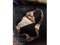 Παλιά δερμάτινη θήκη όπλου