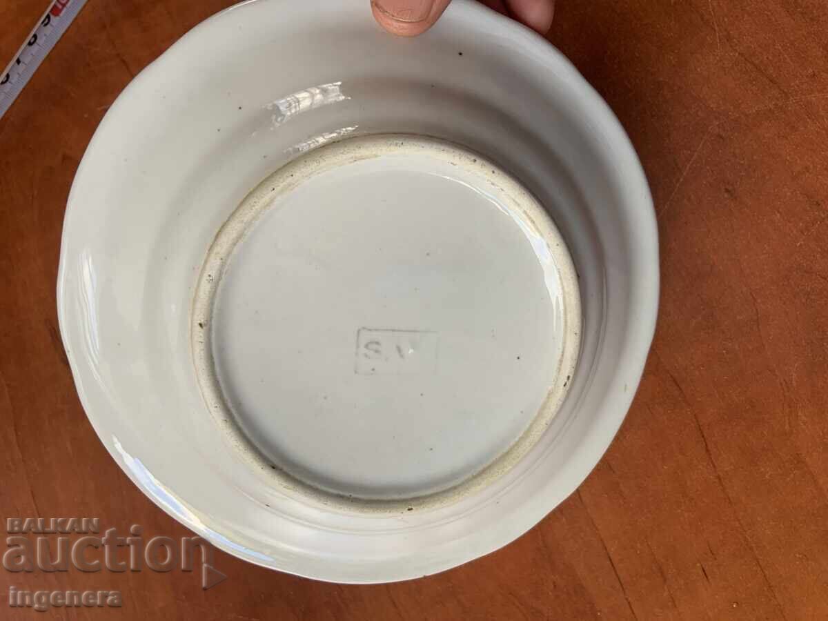 Δημοπρασία Πορσελάνινο πιάτο από σοσιαλιστική εποχή, με σήμανση Βουλγαρίας