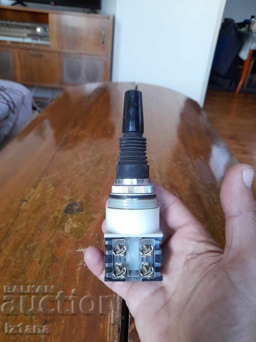 Cema Electric Switch with price 33.00 BGN | € 16.87