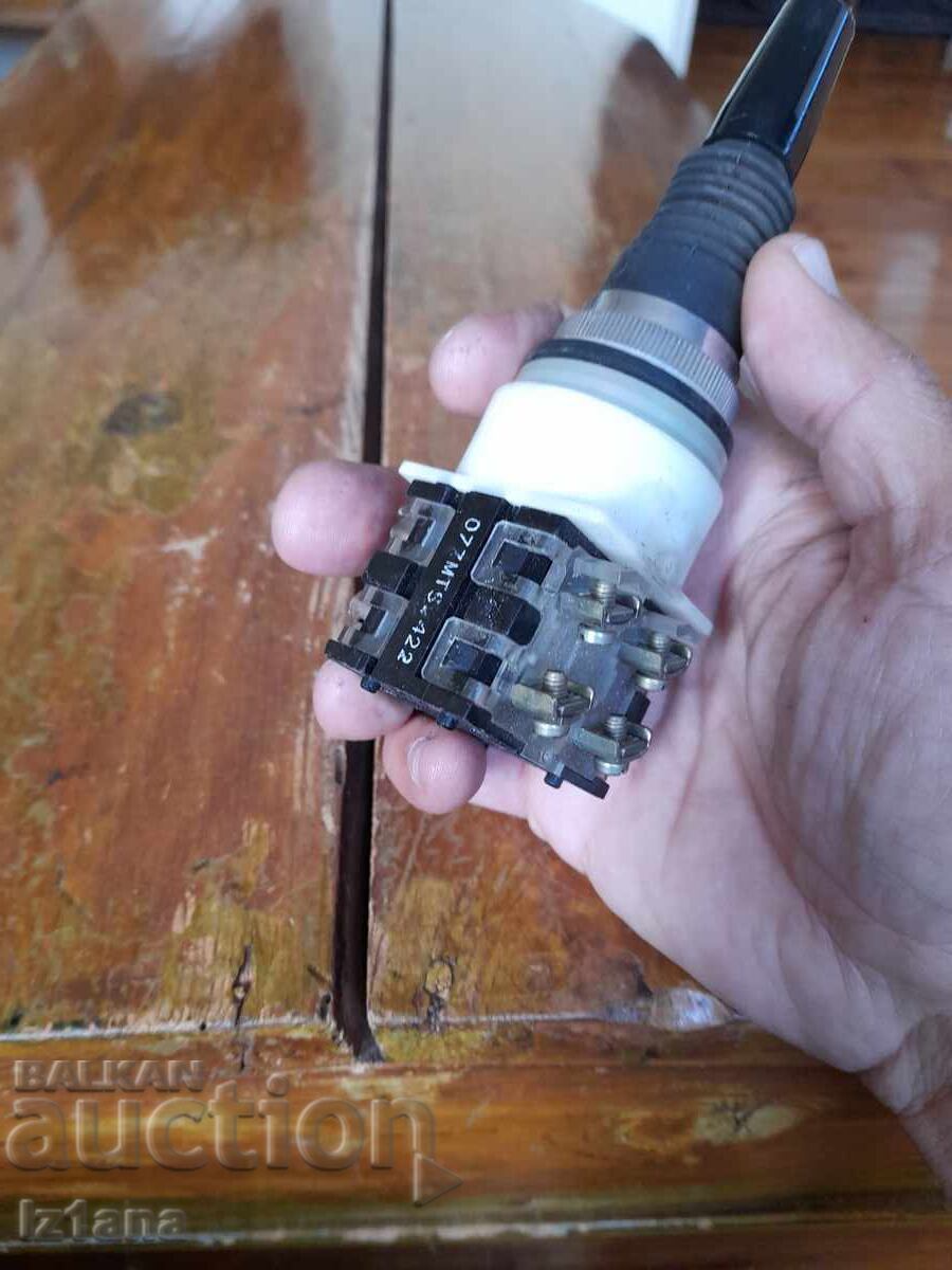 Cema Electric Switch - 5