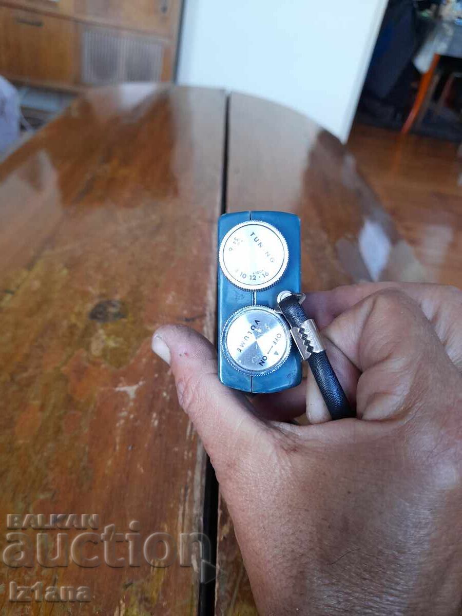 Old radio, Crown TR-860 radio receiver - 7