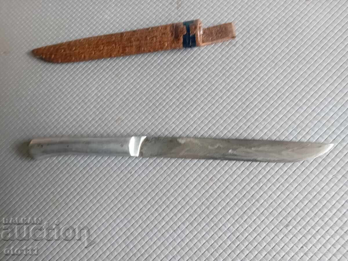 OLD KNIFE - 6 OLD KNIFE - 6