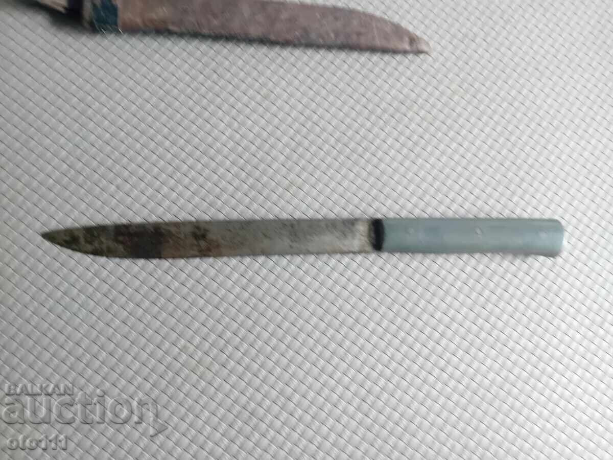 OLD KNIFE - 6 OLD KNIFE - 6