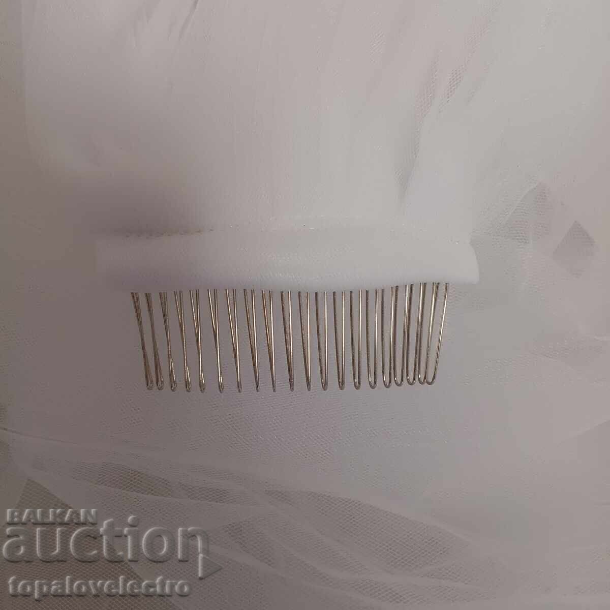 ΝΕΟ! Έκπτωση σε Αξεσουάρ Μαλλιών - Βέλο με τιμή 4.00 BGN | € 2.05