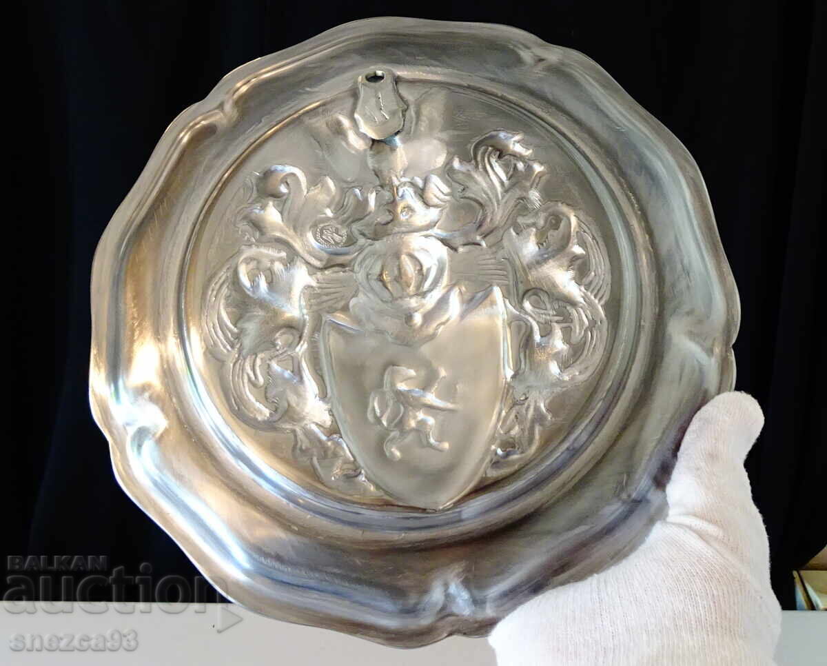 Доставка на Калаена чиния,пано,Рицар,щит,Лъв,Лебед,600 гр.,барок.