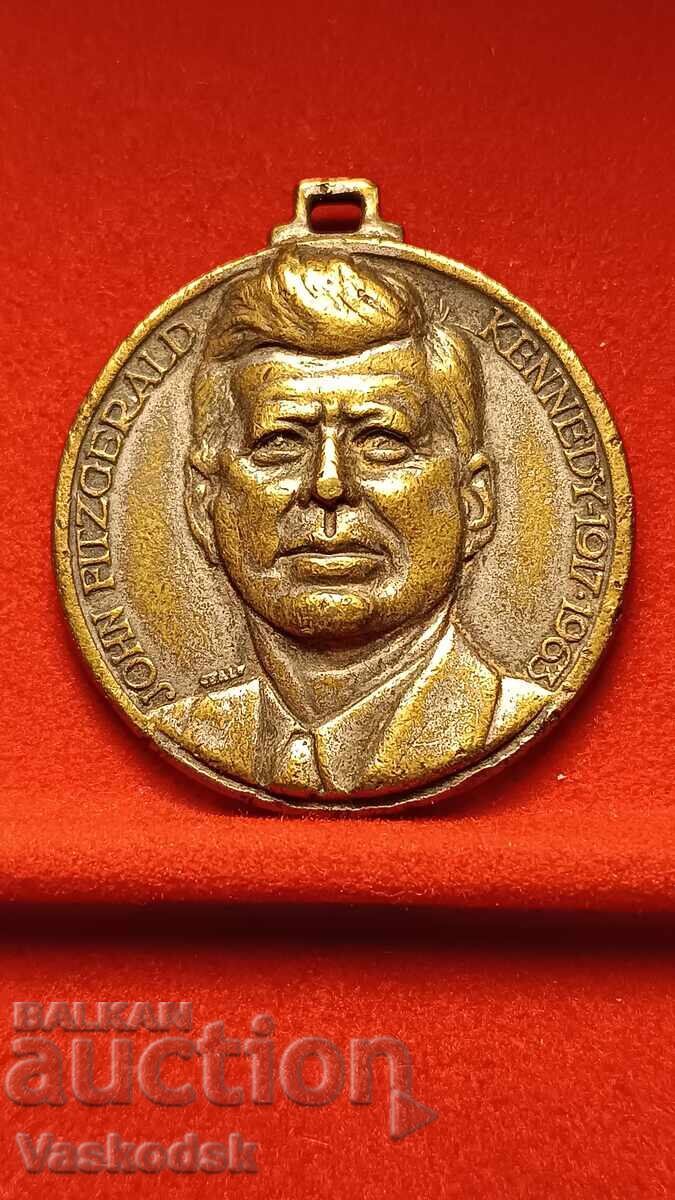 Medal with J.F. Kennedy Medal with J.F. Kennedy