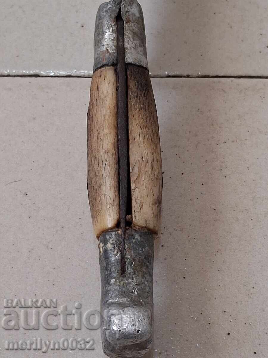 Σταθερό μαχαίρι με λαβή από κέρατο και κεφαλή λιονταριού - 5 Σταθερό μαχαίρι με λαβή από κέρατο και κεφαλή λιονταριού - 5