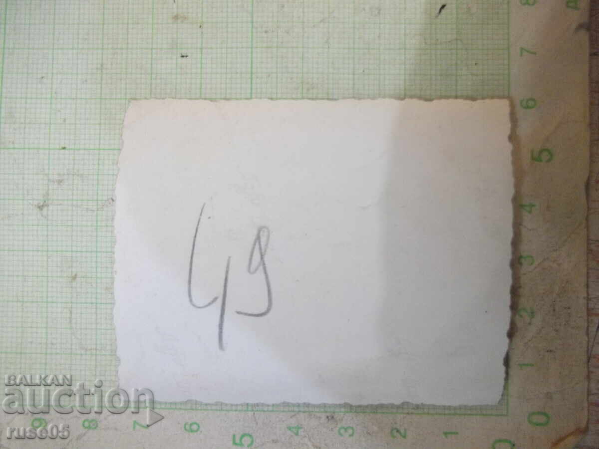 Снимка на войник с шинел стара с цена 1.00 лв. | € 0.51 Снимка на войник с шинел стара с цена 1.00 лв. | € 0.51