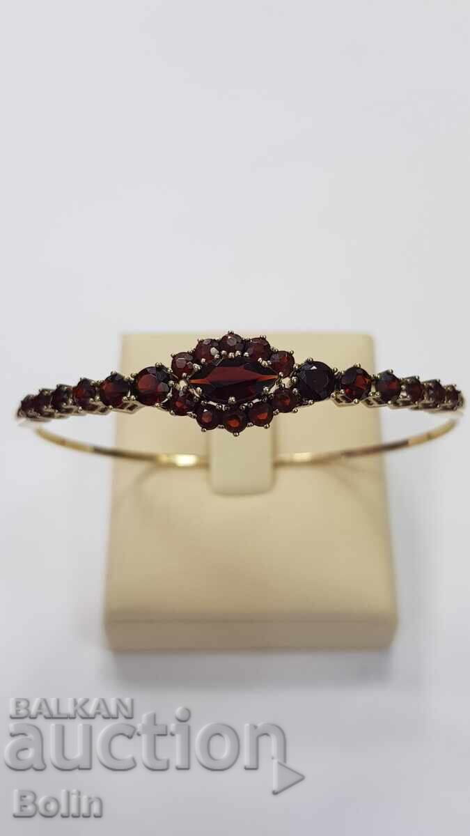 Licitație Brățară de aur frumoasă cu granate 8 carate 333 pr. Europa