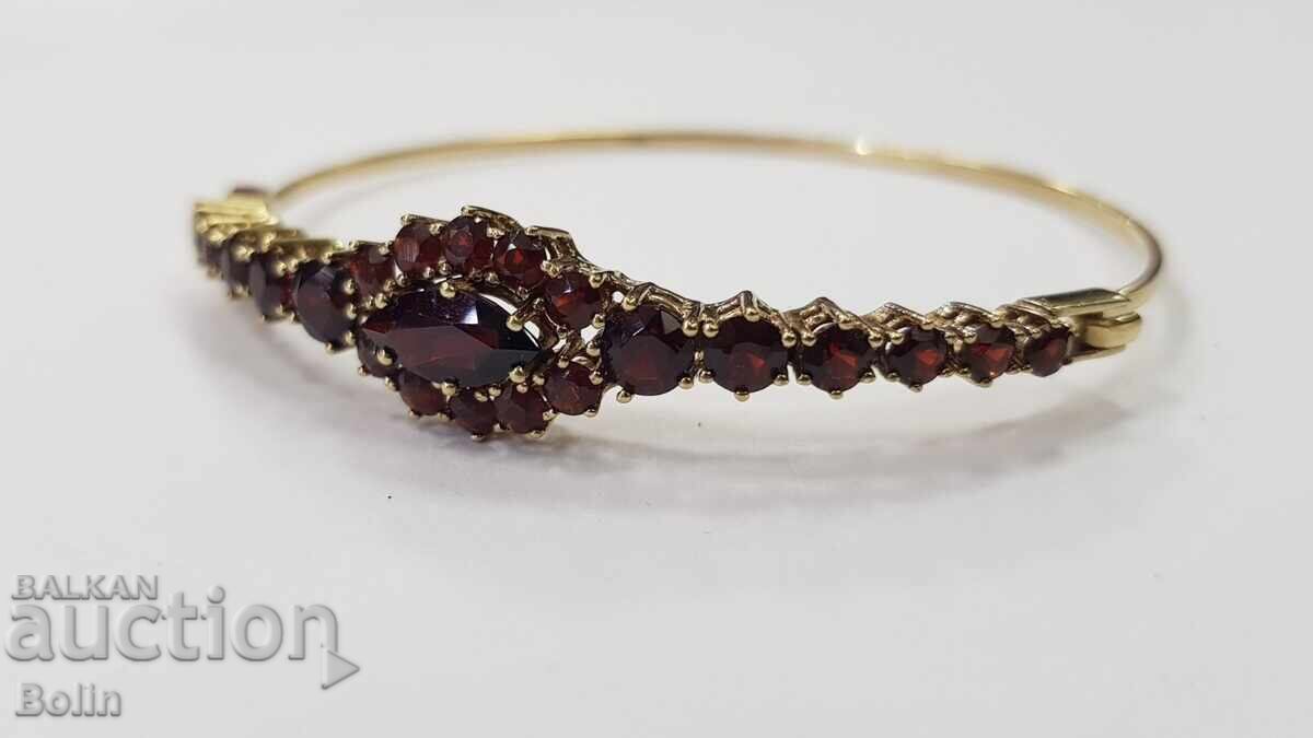 Livrarea Brățară de aur frumoasă cu granate 8 carate 333 pr. Europa